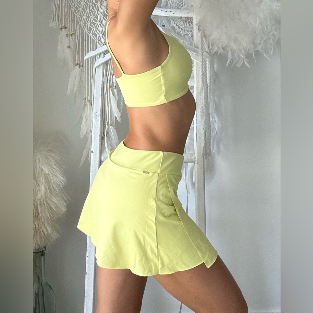 Lemon Athletic Skirt and Top Set / Live Brazil